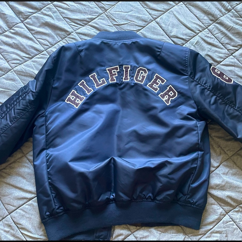 Tommy Hilfiger, Navy Blue(Maroon Inside), Small